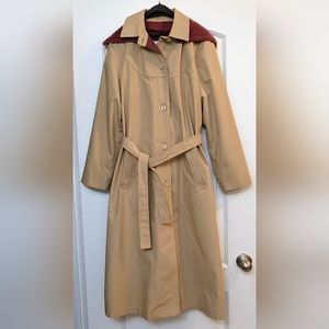 Light Tan London Fog Women's Maincoat with removable hood, belt, and pink liner